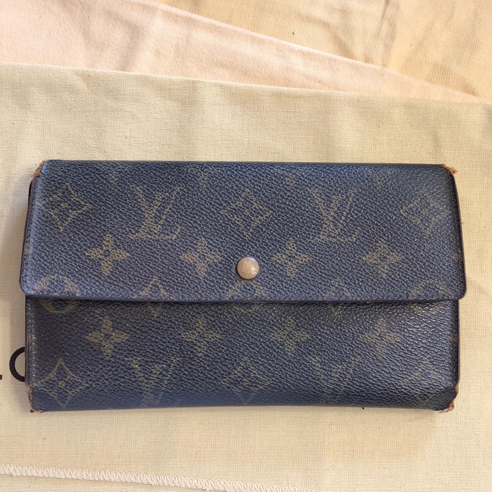 Louis Vuitton wallet